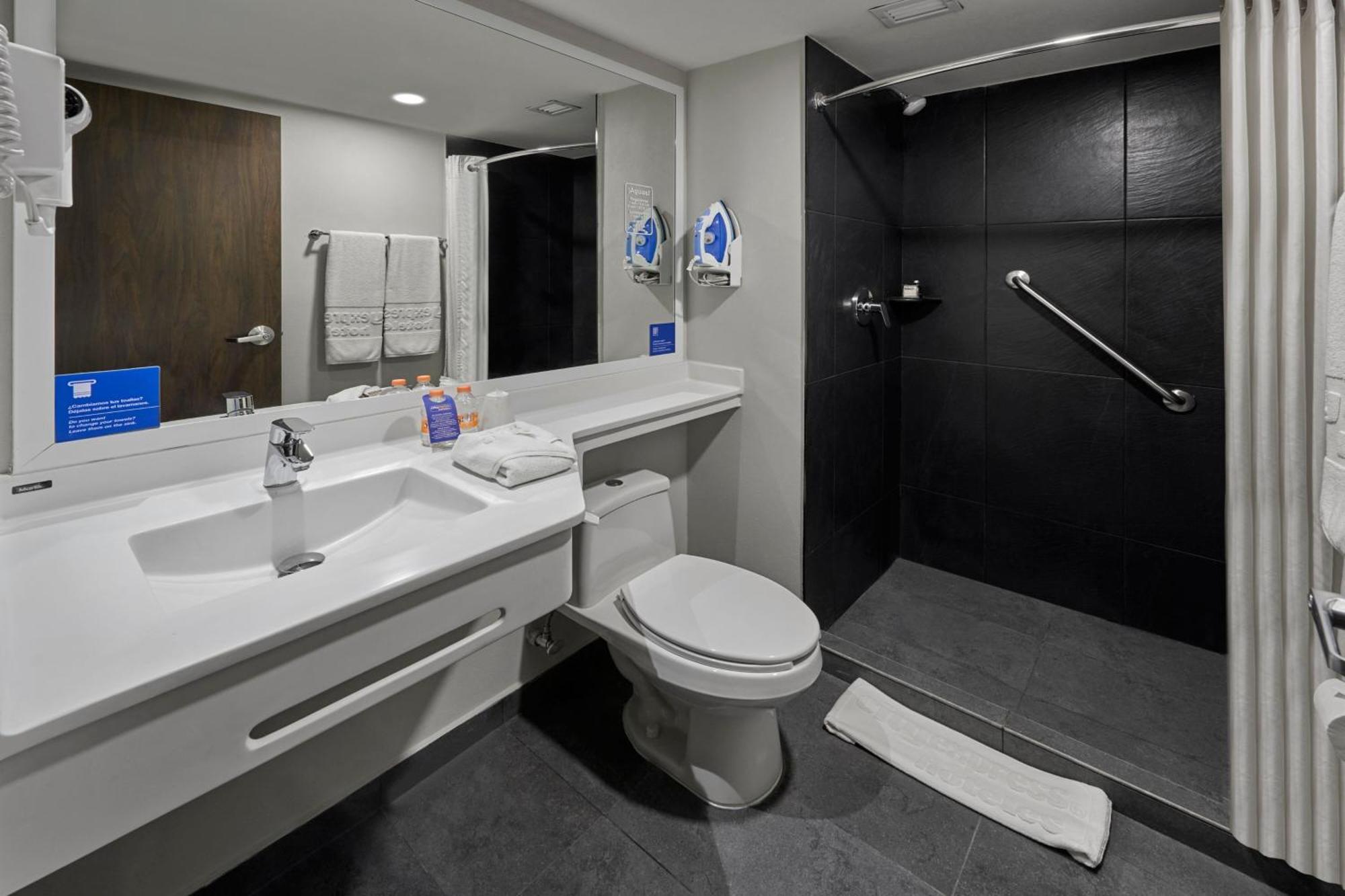 City Express By Marriott Monterrey Norte Rancho Los Encinitos Eksteriør billede